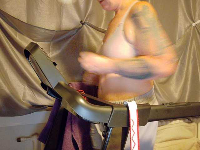 Wetgerman2 live cam on BongaCams