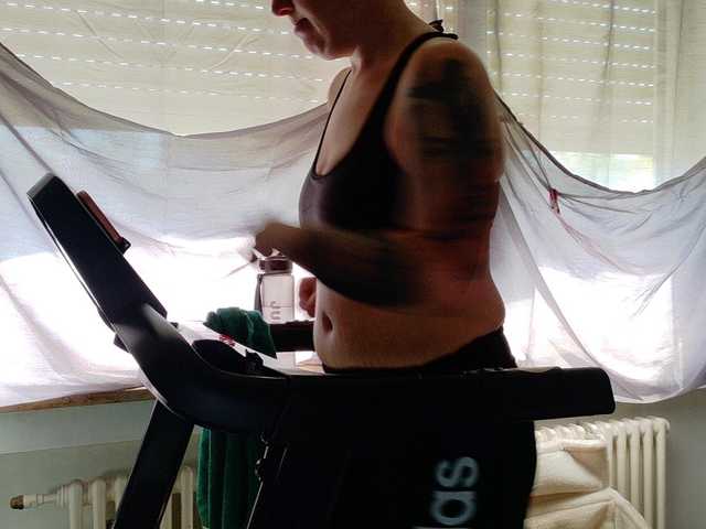 Wetgerman2's BongaCams show and profile