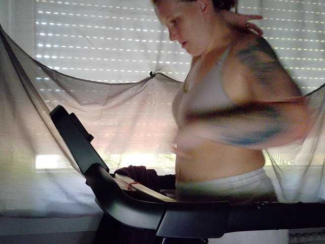 Wetgerman2 live cam on UnifiedCams