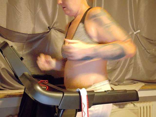 Wetgerman2 live cam on BongaCams