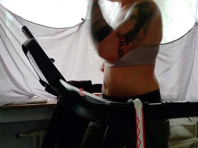 Wetgerman2 live cam on BongaCams