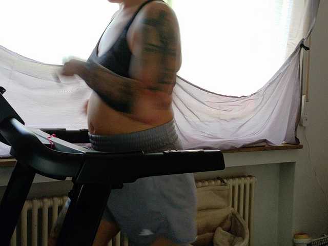 Wetgerman2 live cam on BongaCams