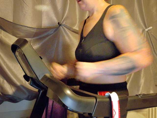 Wetgerman2 live cam on BongaCams