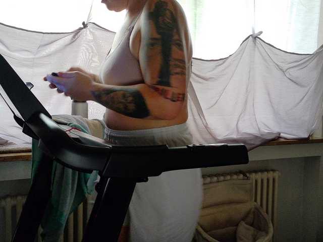 Wetgerman2 live cam on BongaCams