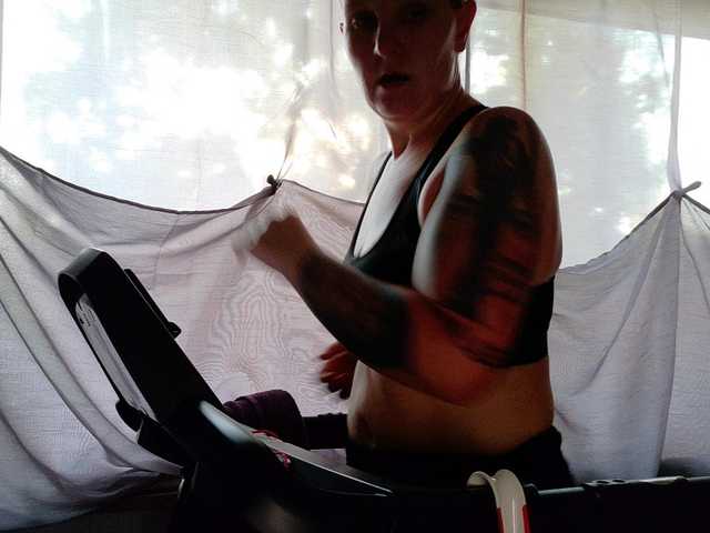 Wetgerman2 live cam on BongaCams