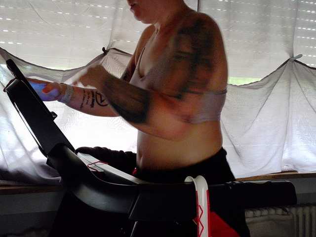 Wetgerman2 live cam on BongaCams