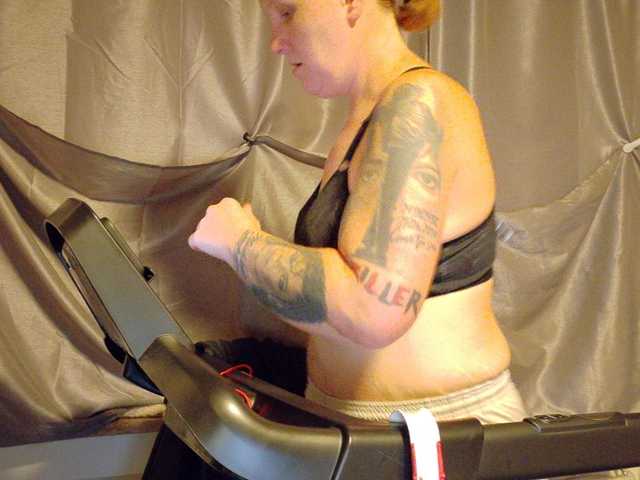 Wetgerman2 live cam on BongaCams