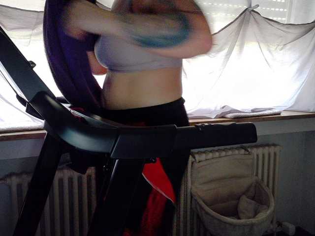 Wetgerman2 live cam on UnifiedCams