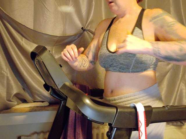 Wetgerman2 live cam on BongaCams