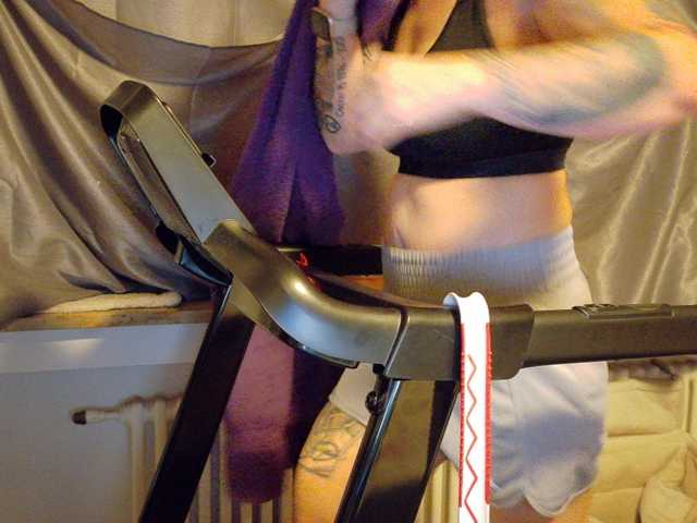 Wetgerman2 live cam on BongaCams