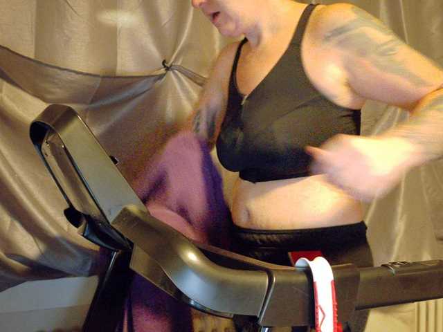 Wetgerman2 live cam on BongaCams