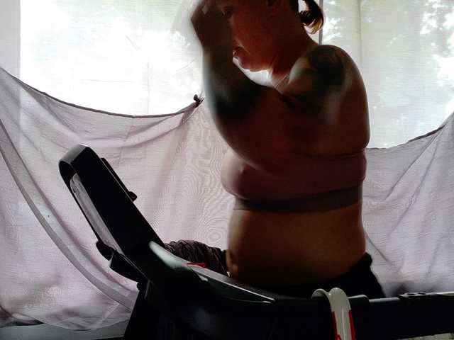 Wetgerman2 live cam on BongaCams