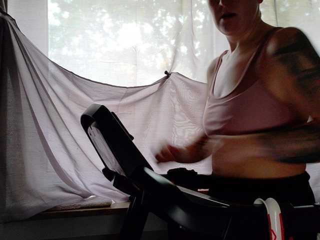 Wetgerman2 live cam on BongaCams