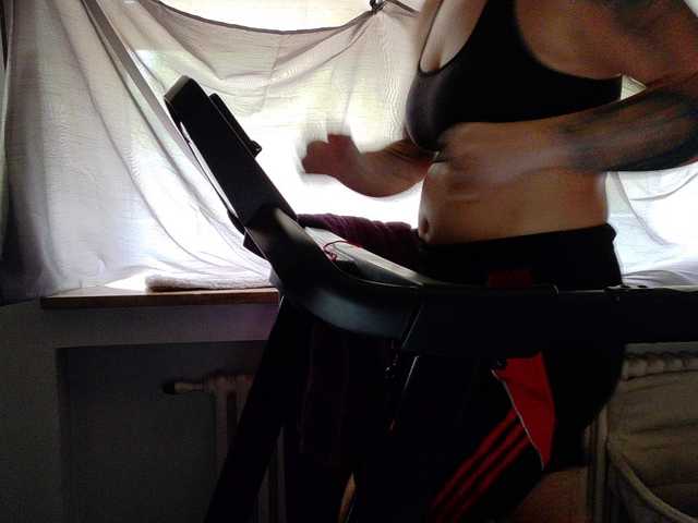 Wetgerman2 live cam on BongaCams