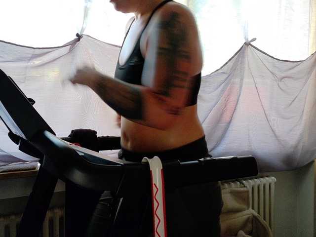 Wetgerman2 live cam on BongaCams