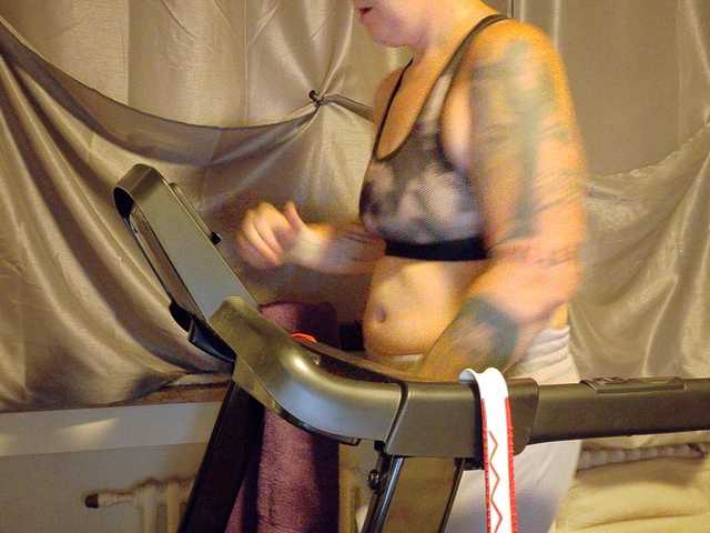 Wetgerman2 live cam on BongaCams