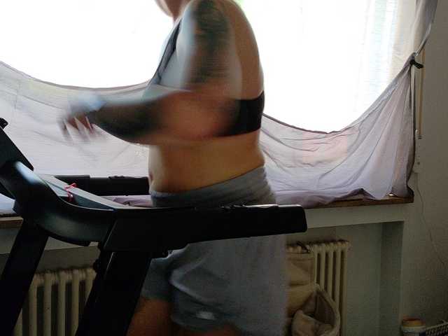 Wetgerman2 live cam on BongaCams