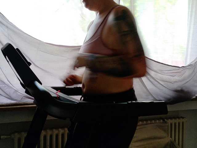 Wetgerman2 live cam on BongaCams