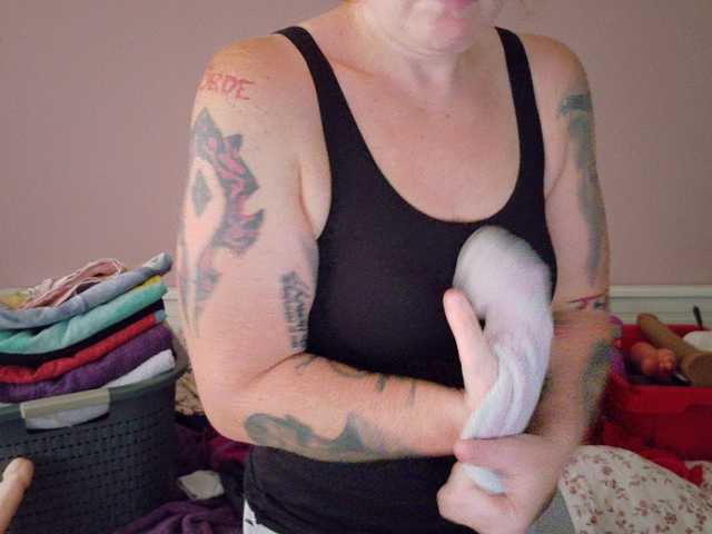 Wetgerman2 live cam on BongaCams