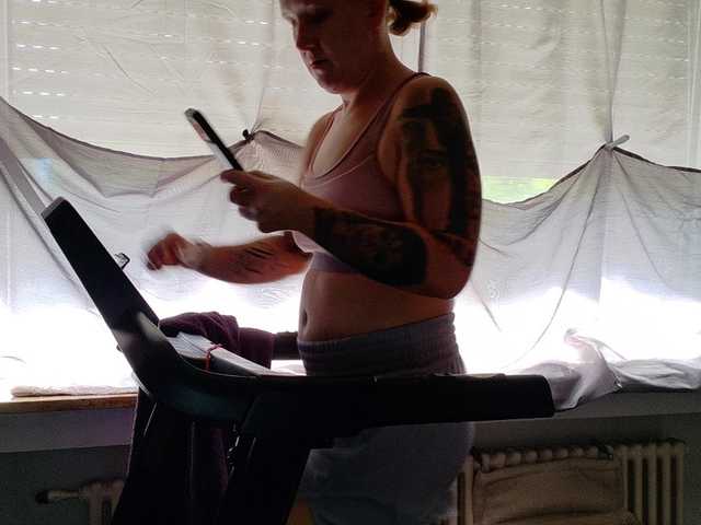 Wetgerman2 live cam on BongaCams