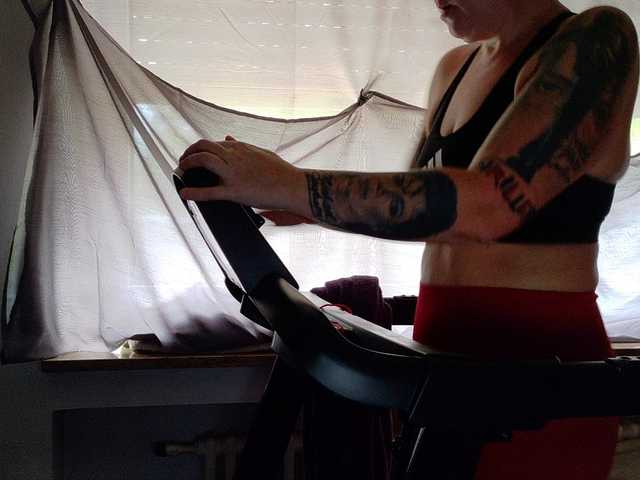 Wetgerman2 live cam on BongaCams