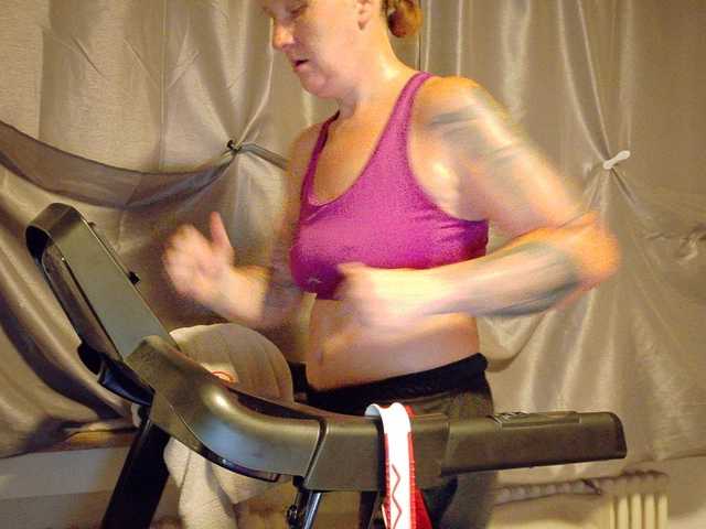 Wetgerman2 live cam on BongaCams