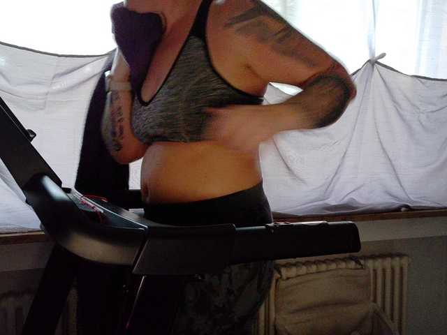 Wetgerman2 Live Cam on BongaCams