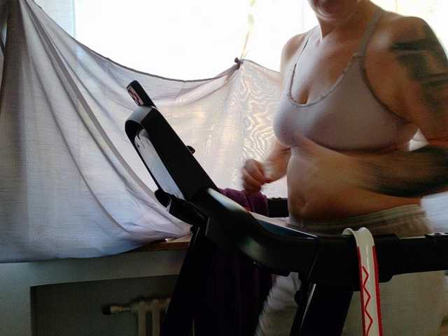 Wetgerman2 live cam on BongaCams