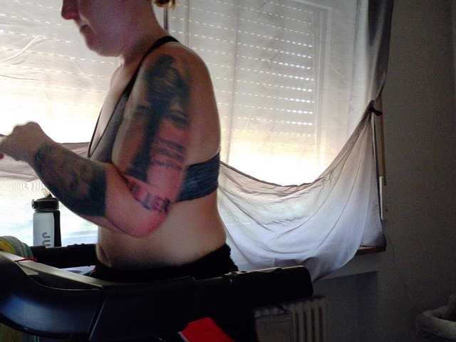 Wetgerman2 live cam on BongaCams