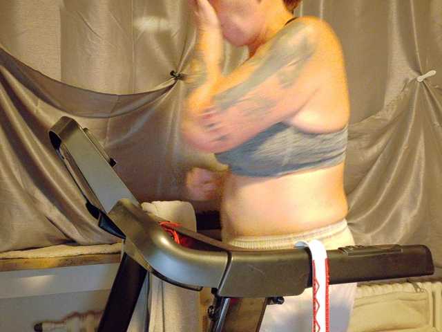 Wetgerman2 live cam on BongaCams