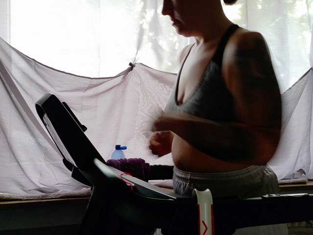 Wetgerman2 live cam on BongaCams