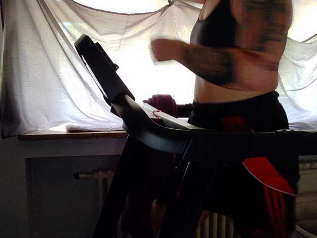 Wetgerman2 live cam on BongaCams