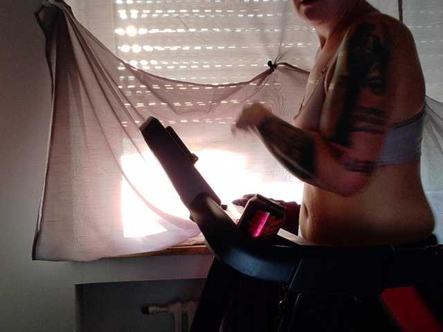 Wetgerman2 live cam on BongaCams