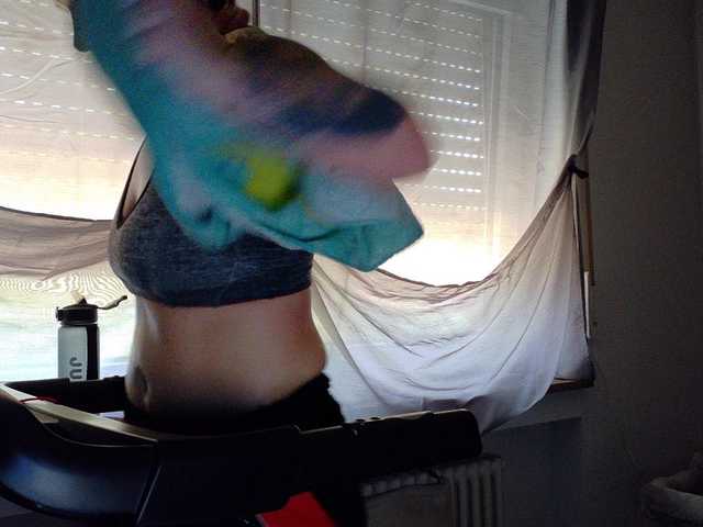 Wetgerman2 live cam on BongaCams
