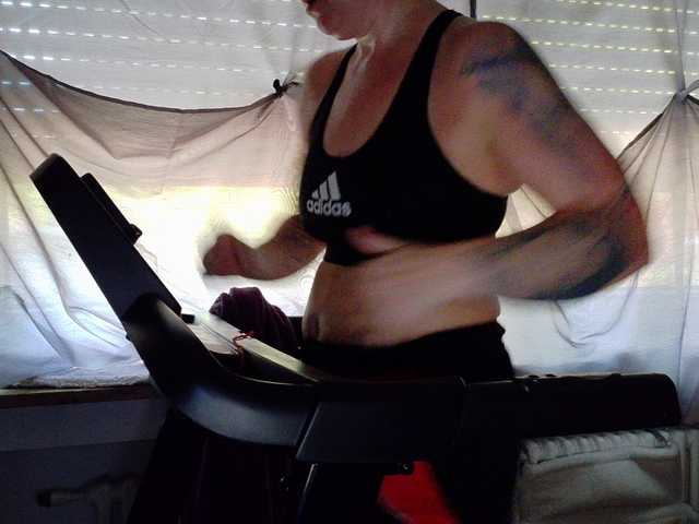 Wetgerman2 live webcam show
