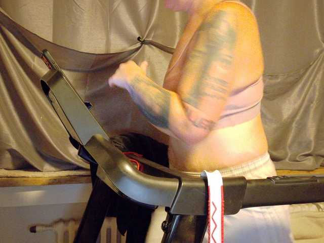 Wetgerman2 live cam on BongaCams