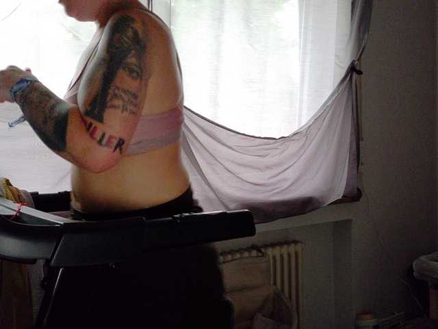 Wetgerman2 live cam on BongaCams