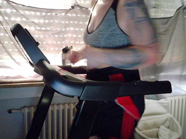 Wetgerman2 live cam on BongaCams