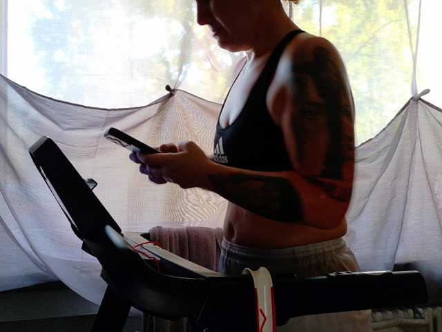 Wetgerman2, live now on BongaCams