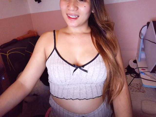 fullshow69 live webcam show