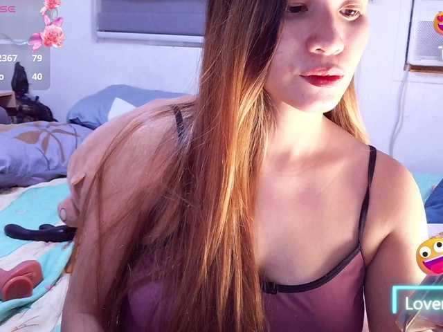 SLUTTYBABE69 live webcam show