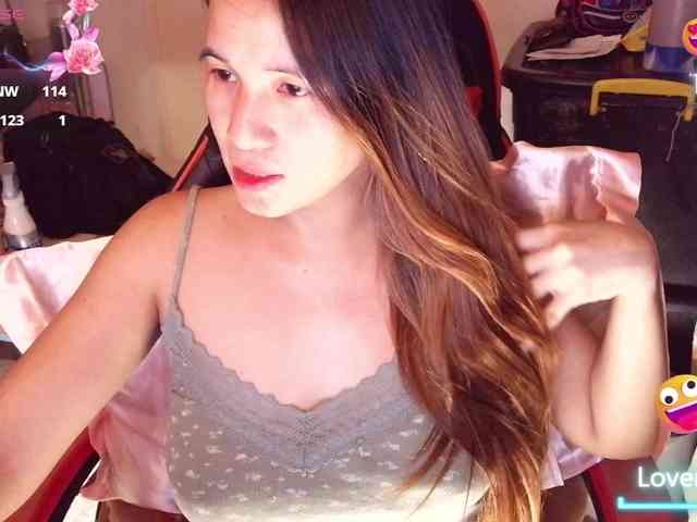 SLUTTYBABE69 webcam