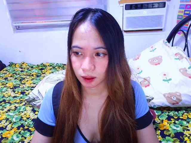 SLUTTYBABE69 webcam