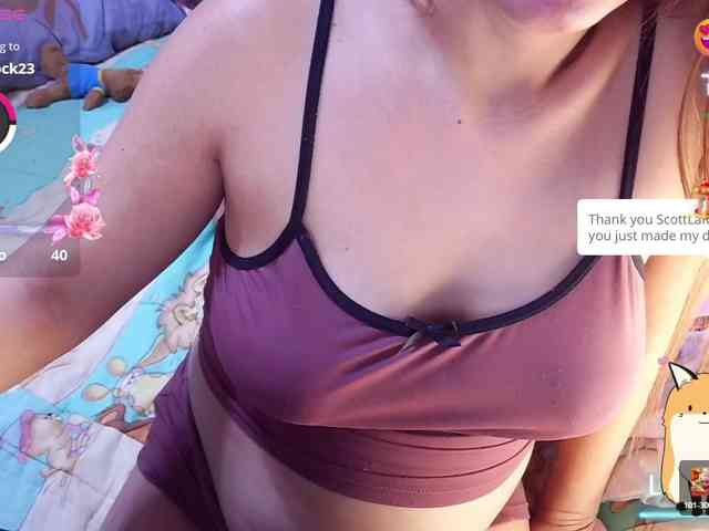 SLUTTYBABE69 webcam