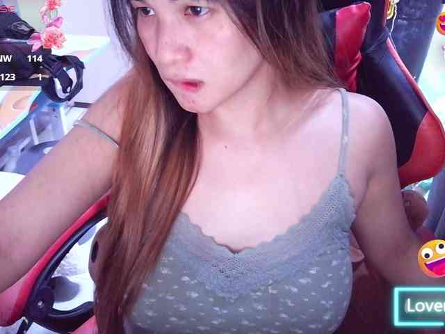 SLUTTYBABE69 webcam