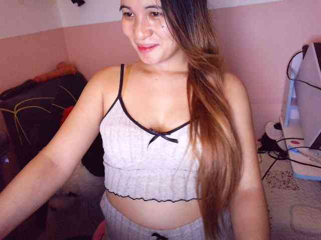SLUTTYBABE69 webcam