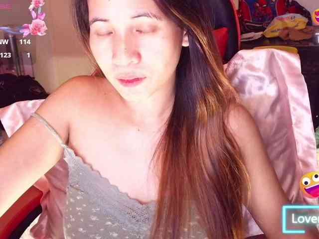 SLUTTYBABE69 webcam