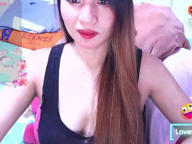 SLUTTYBABE69 webcam