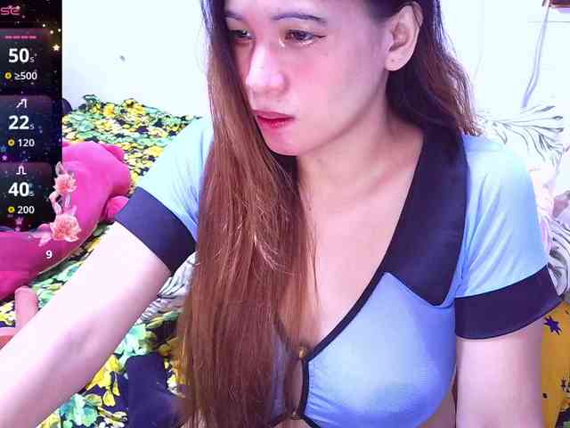 SLUTTYBABE69 webcam