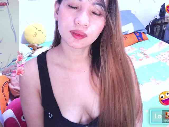 SLUTTYBABE69 webcam